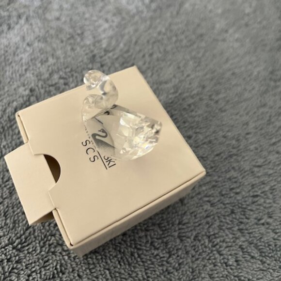 Swarovski Swan - Mini (844168) - Retired - Picture 2 of 3